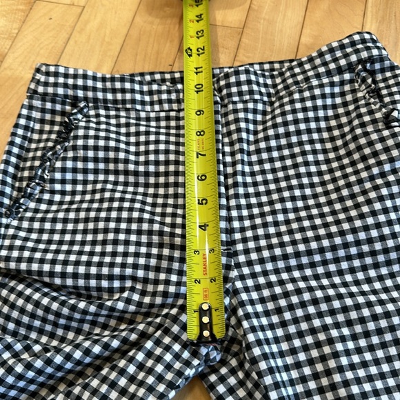 Zara Gingham Capris - Picture 8 of 9